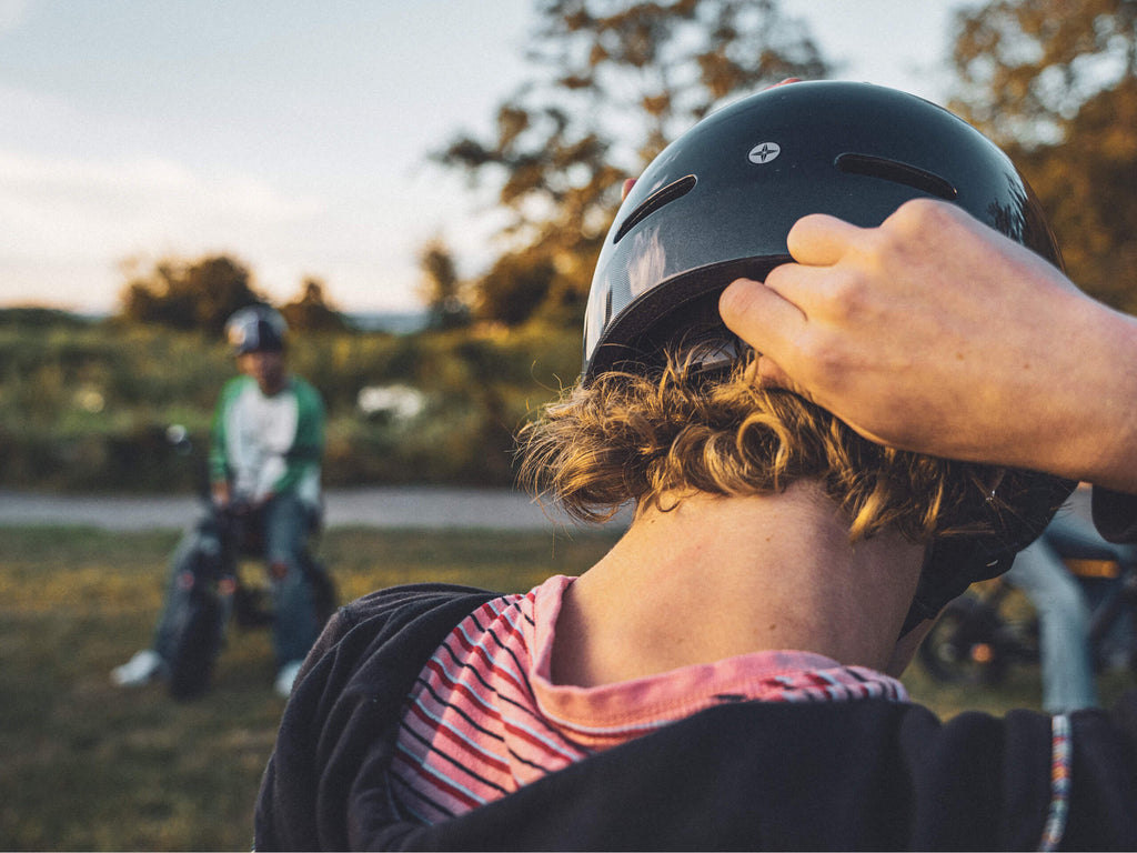 Youth Avion E-Bike Helmet
